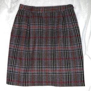 Vintage Plaid wool Skirt Size 12
